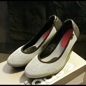 Adidas SLVR ballerina